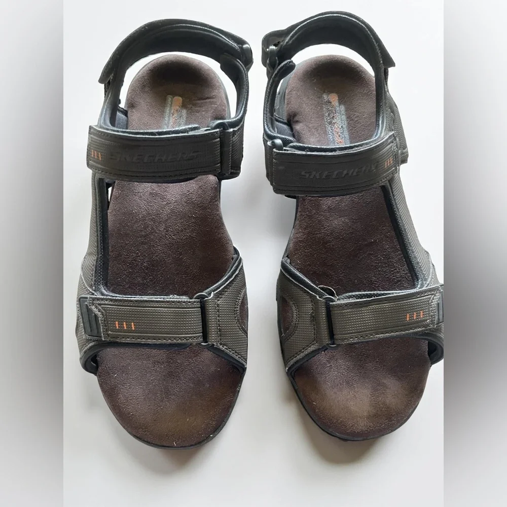 Men’s Sketchers Sandals comfort shoe Size 13